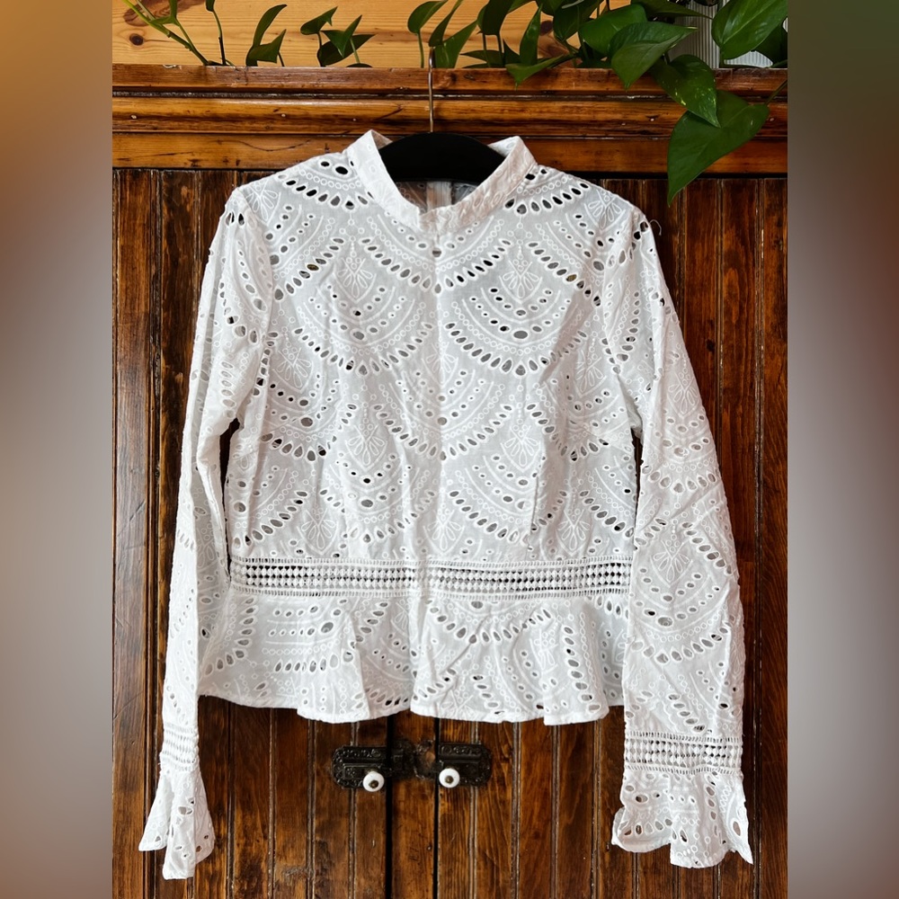 F21 Lace Blouse L